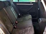 Volkswagen Golf 1,4 TSi Highline ROZVODY     - náhled 21