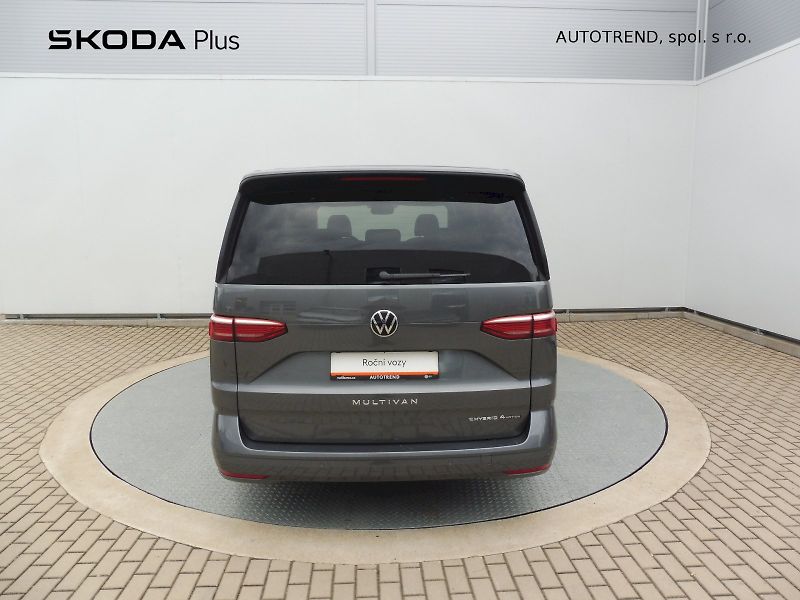 Volkswagen Multivan (2025) Long Life 1,5 TSI PHEV 180kW D - fotka 26 z 30