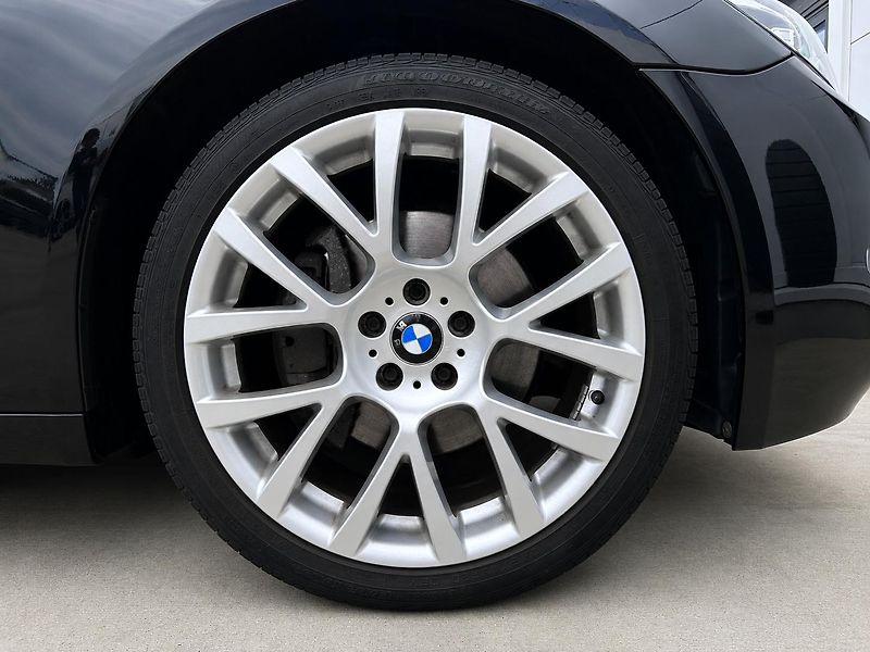 BMW Řada 7 730d  - fotka 24 z 24