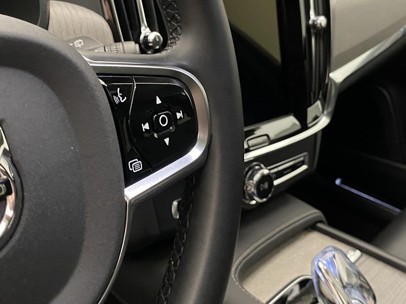 Volvo V90 CC B5 AWD ULTIMATE REZERVACE - fotka 21 z 68