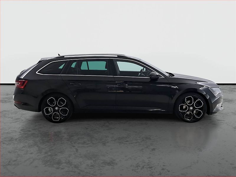 Škoda Superb (2017) Laurin&Klement 2.0 TDI, Kůže - fotka 6 z 19