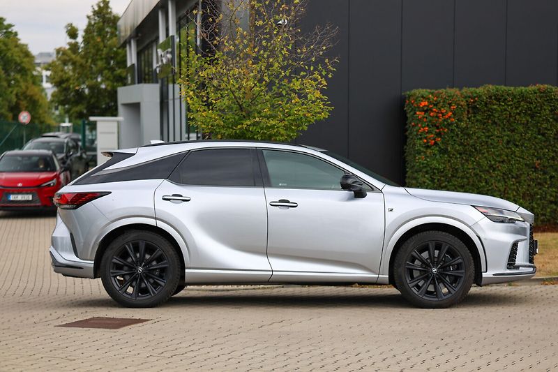 Lexus RX 500h 500H 2,4 HEV F SPORT PLUS - fotka 6 z 25