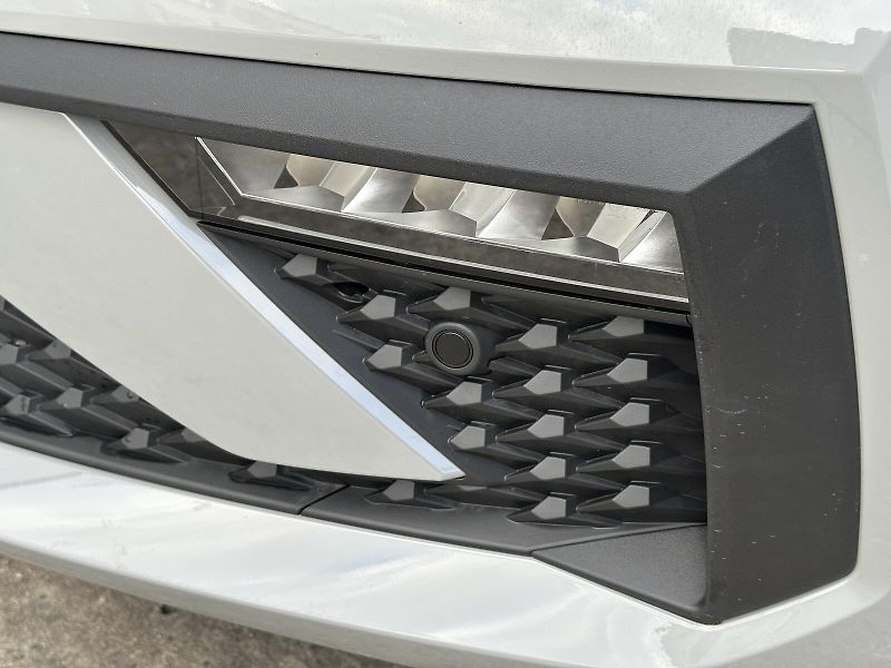 Škoda Scala 1.0TSi DSG 116PS LED V.Cockpit - fotka 10 z 46