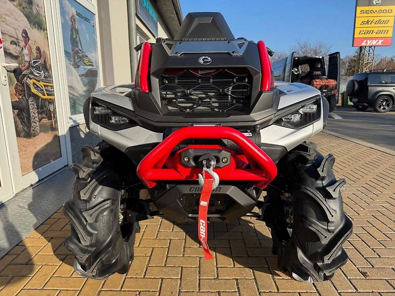 Can-Am Outlander 1000R XMR (2025) INT model 2025 - fotka 4 z 8