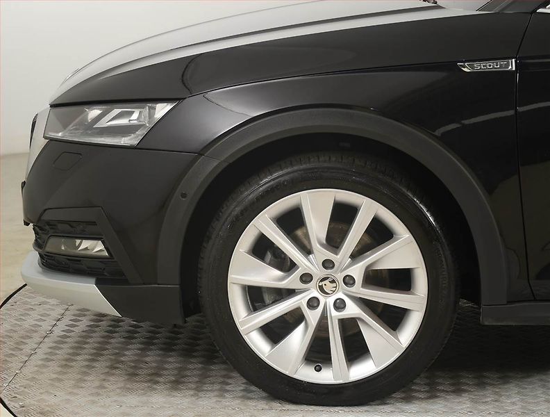 Škoda Octavia (2022) Scout 2.0 TDI - fotka 15 z 25