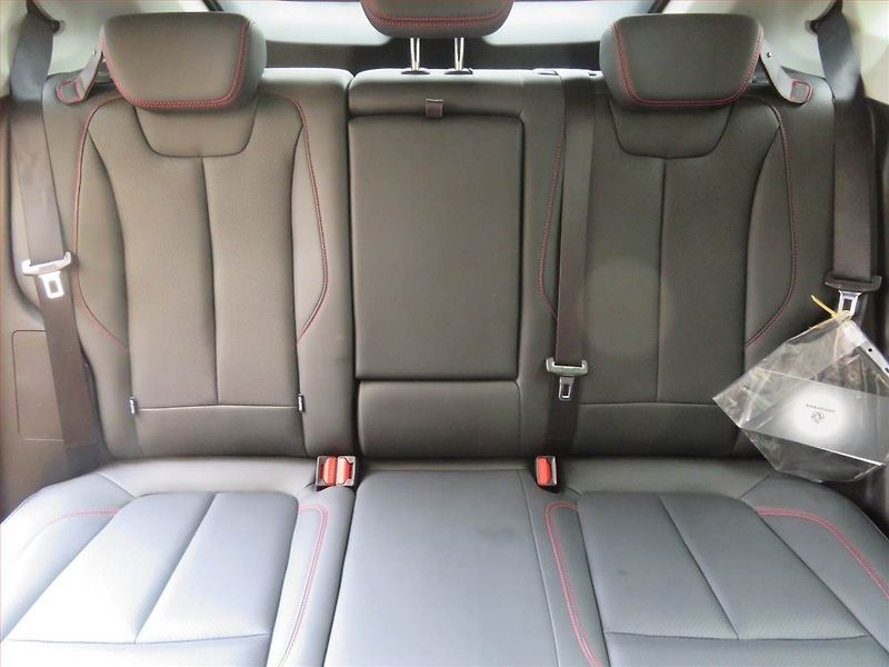 Dongfeng T5 EVO (2023) HEAT WAVE 1.5 Turbo - fotka 10 z 17