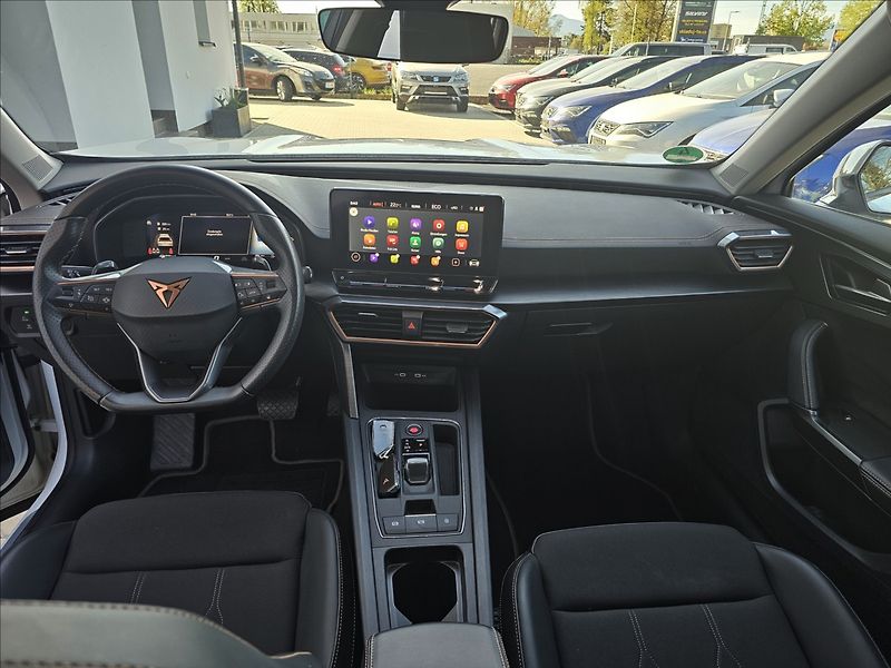 Cupra Formentor 1,4 eTSi 150KW eHYBRID DSG - fotka 25 z 48