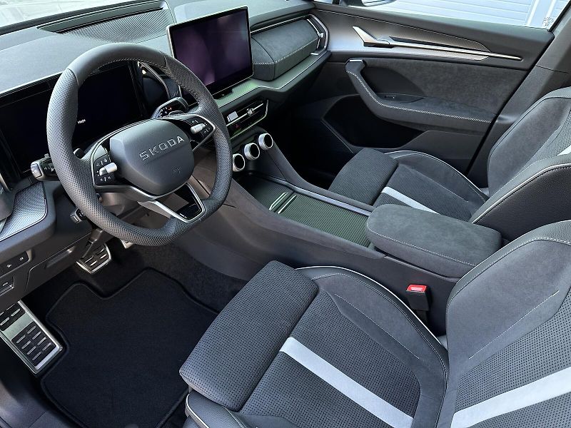 Škoda Kodiaq 2.0TDi 4x4 193PS DSG Sportline - fotka 17 z 54