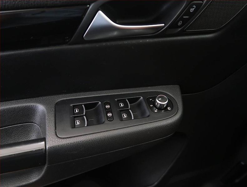 Seat Alhambra (2010) 2.0 TDI, Navi, Tempomat - fotka 25 z 26