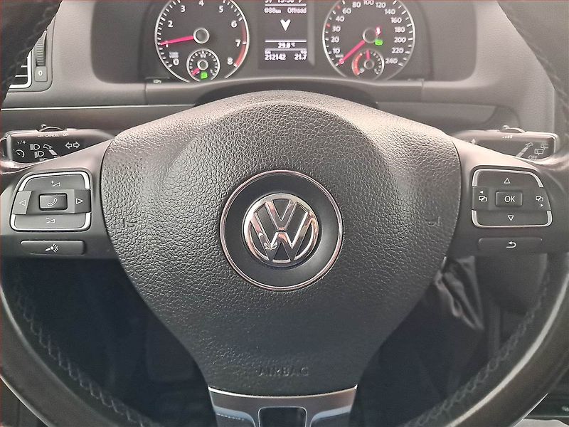 Volkswagen Touran (2011) 1.4 TSI CNG, Automat, Tempomat - fotka 18 z 19