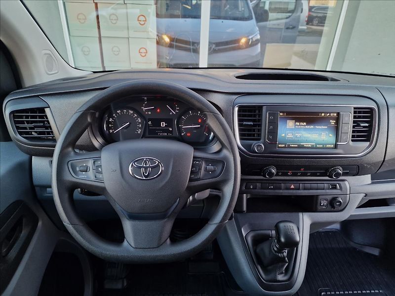 Toyota ProAce 2.0 D-4d 106kW L1, ČR, 1.Maj. - fotka 12 z 46