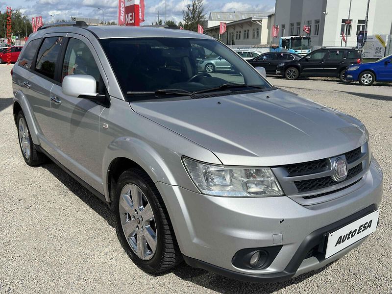 Fiat Freemont (2012) 2.0 M.Jet 4x4 7míst, AT - fotografie inzerátu