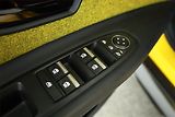 Renault 5 E-TECH (2025) 52 kWh, 150 hp, SoH 99% - náhled 14