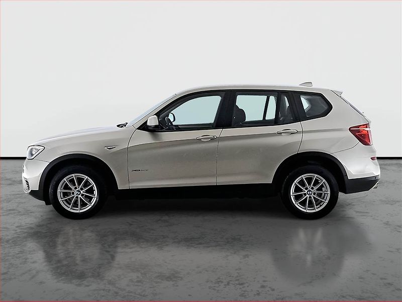 BMW X3 (2015) xDrive20d, 4X4, Automat - fotka 3 z 17