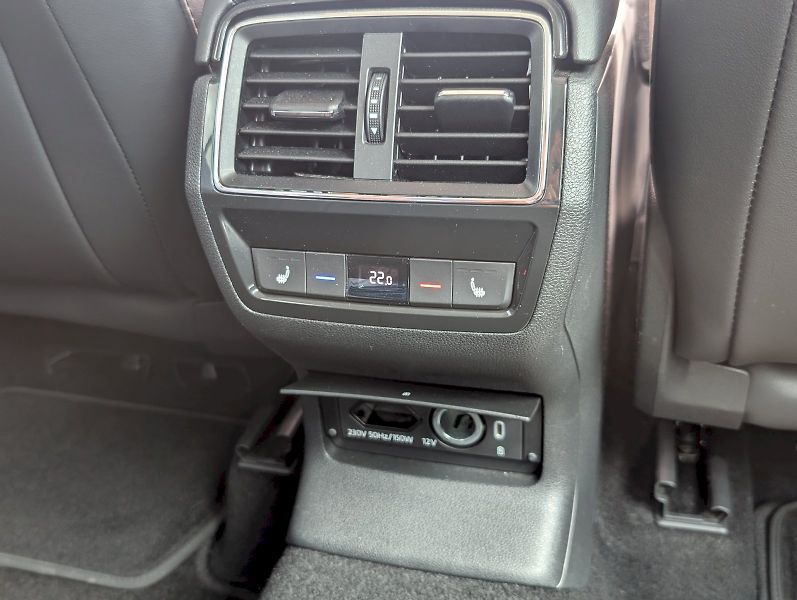 Škoda Kodiaq (2023) 2,0 TDI / 110 kW DSG 4x4 Lauri - fotka 23 z 30