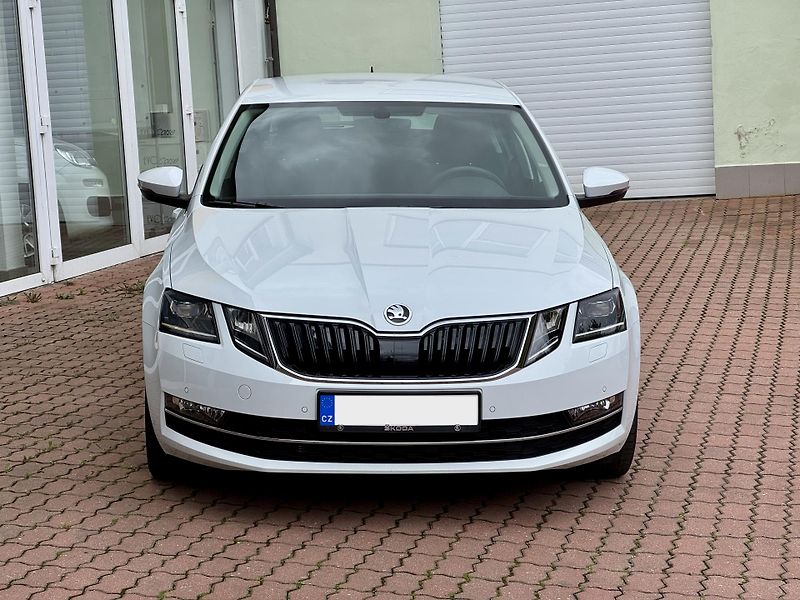 Škoda Octavia 1.4TSI 110kW DSG Style - fotka 3 z 25