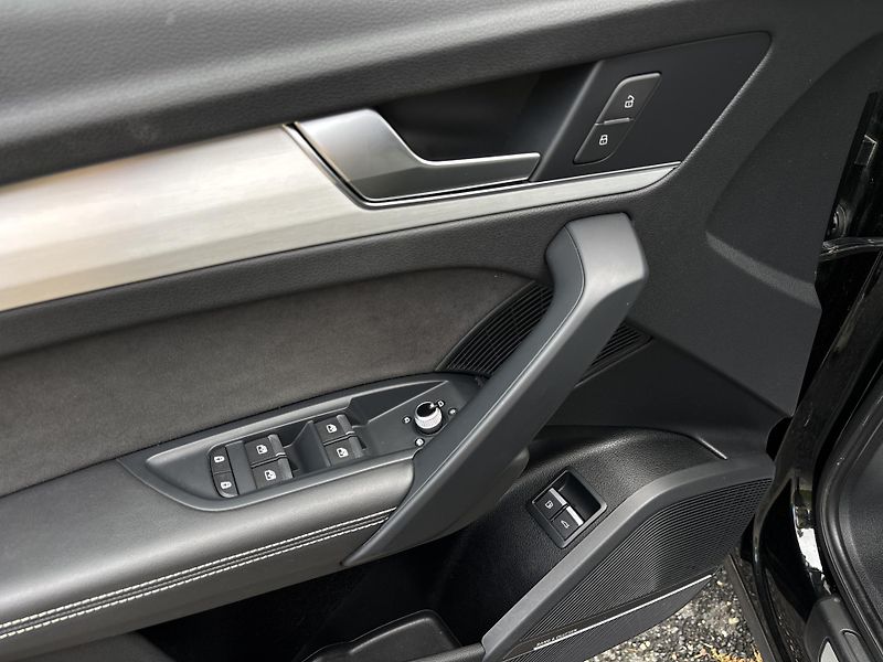 Audi Q5 (2021) 50TFSIe SLine PANO NOV BATERIE - fotka 13 z 38