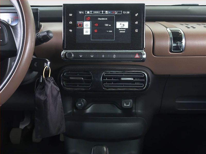 Citroën C4 Cactus (2015) 1.2 PureTech, Tempomat - fotka 12 z 15