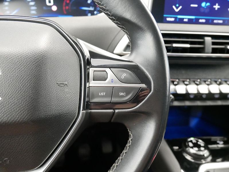 Peugeot 5008 - fotka 16 z 27