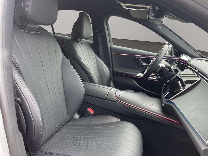 Mercedes-Benz Třídy E (2024) E 450 D 4MATIC - fotka 19 z 21