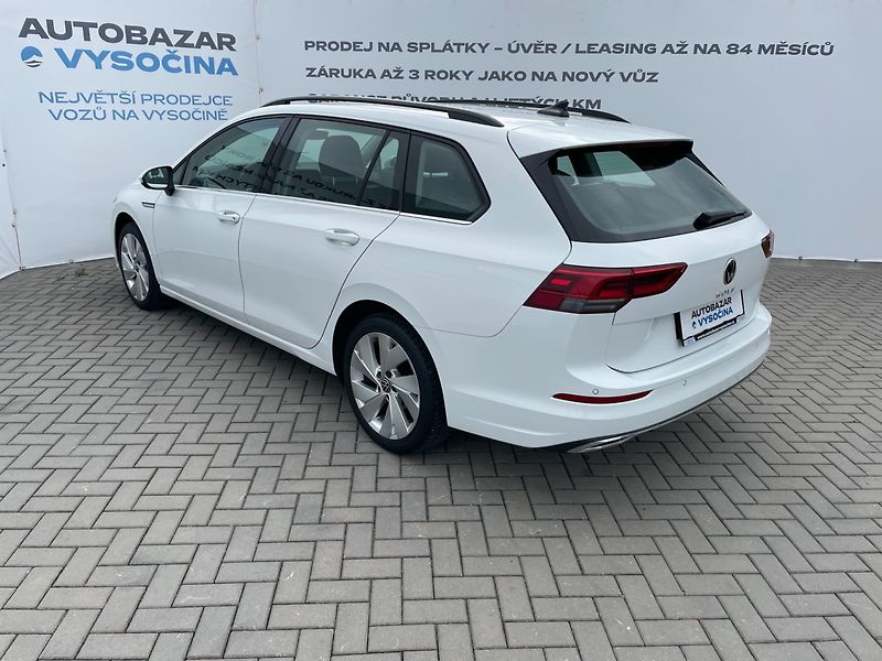 Volkswagen Golf (2021) Com. VIII 2.0TDi STYLE! ČR+1.m - fotka 6 z 38