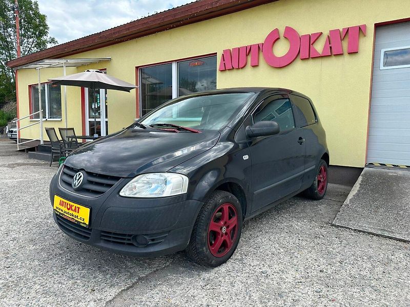 Volkswagen Fox 1.2i 40kW/ABS - fotka 7 z 18