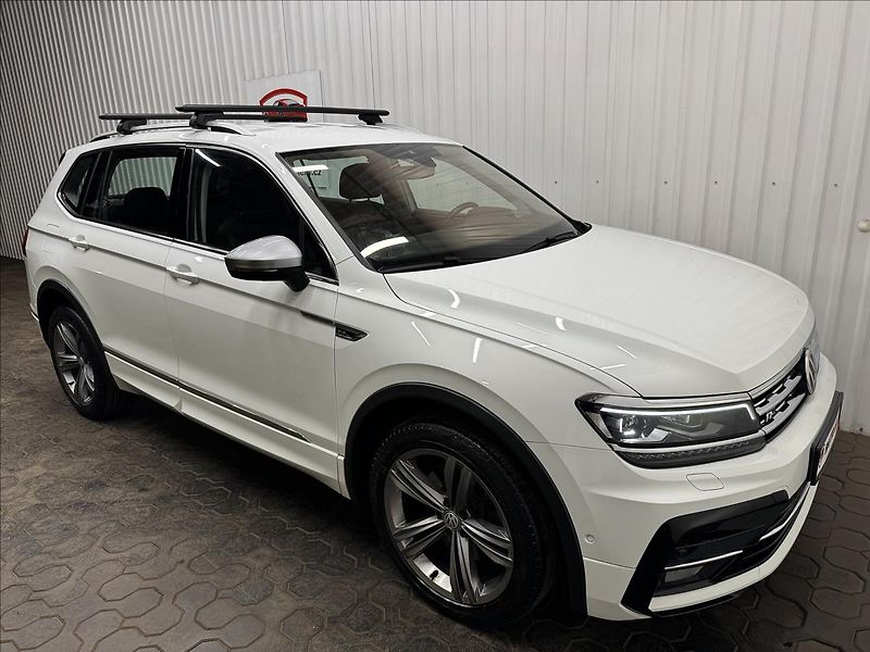 Volkswagen Tiguan Allspace R-LINE 140kW 4M HUD DCC LED - fotka 12 z 52