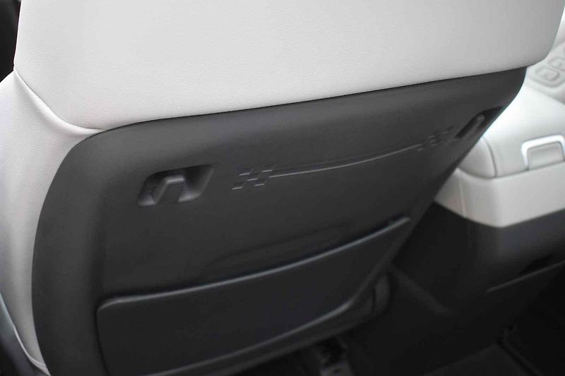 Nové Hyundai Santa Fe je snadno rozpoznatelné auto
