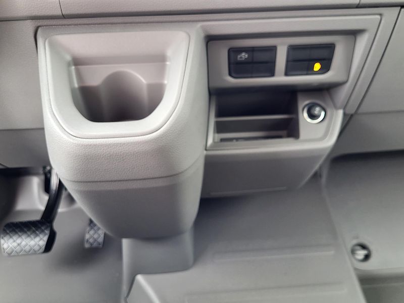 Volkswagen Grand California (2026) 600 120KW 8AUT FWD 10km - fotka 32 z 32