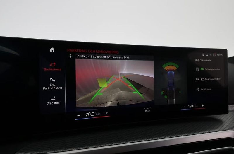 BMW i4 eDrive40 GC Tažné Ambient Kam - fotka 22 z 28
