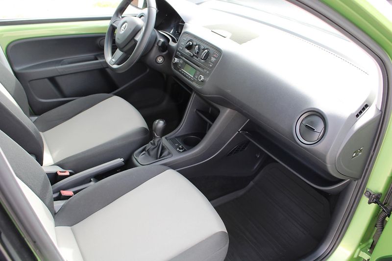 Škoda Citigo (2014) 1.0 MPI KLIMA EL.OKNA ESP 5DV - fotka 13 z 18