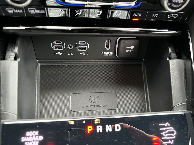 Jeep Grand Cherokee (2025) Summit Reserve 4xe (380k) 8AT - fotka 36 z 50