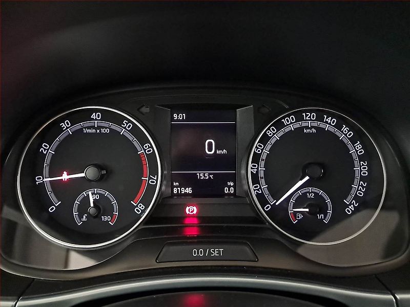 Škoda Fabia (2019) 1.0 TSI, Tempomat - fotka 11 z 16