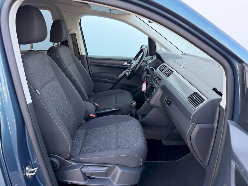 Volkswagen Caddy (2017) 1.4 TSI 92kW TrendLine - fotka 30 z 35