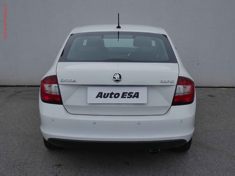 Škoda Rapid (2019) 1.0 TSI, ČR, Ambition - fotka 5 z 12