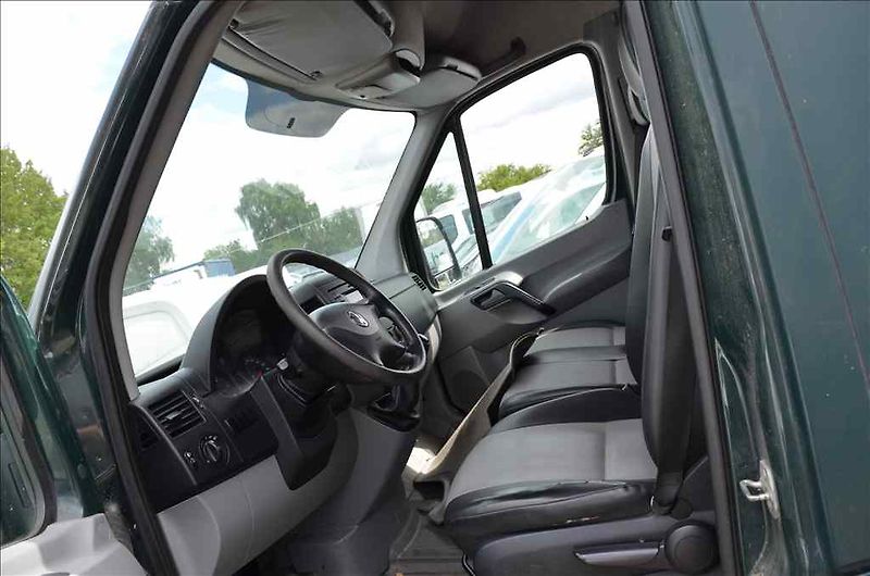Volkswagen Crafter (2014) 2,0 TDI - fotka 26 z 30