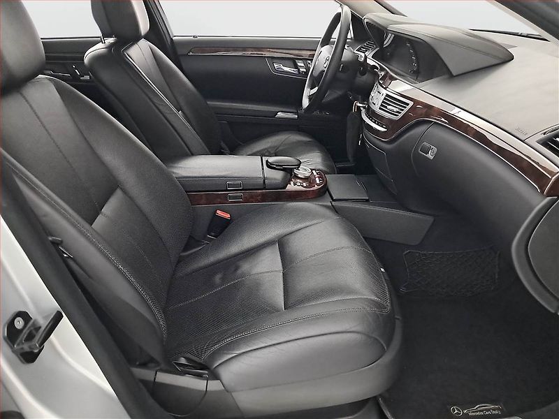 Mercedes-Benz Třídy S (2007) S 350 - fotka 9 z 25