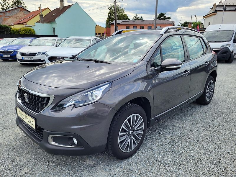 Peugeot 2008 1.2 PureTech 82k ČR 1.majitel - fotka 1 z 47