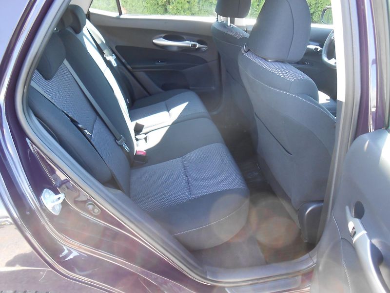 Toyota Auris 1.6VVTi,97KW,Tažné, Výhřev,CZ! - fotka 16 z 33