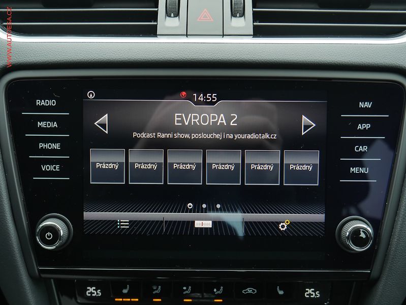 Škoda Octavia (2018) 1.6 TDi, ČR, Style, LED, navi - fotka 16 z 23