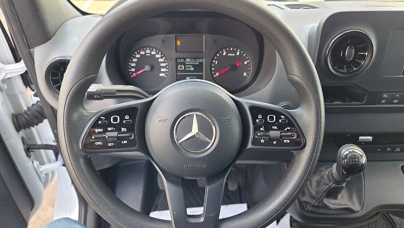 Mercedes-Benz Sprinter 317 CDI/L, kamera 360°, MBUX - fotka 11 z 20