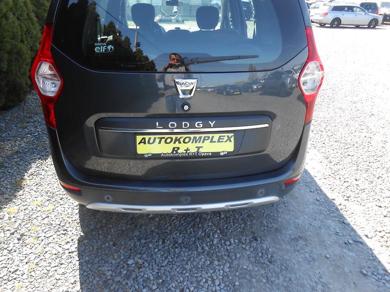 Dacia Lodgy STEPWAY,7Míst,NAVI,75TKm!! - fotka 6 z 36