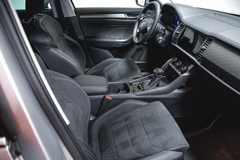 Škoda Kodiaq (2022) Style 2,0TDI 110kW 7-Gang auto - fotka 14 z 25