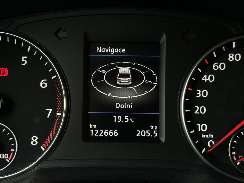 Seat Alhambra (2017) STYLE 1.4/110kW*7.Míst.*2.Maj. - fotka 12 z 44