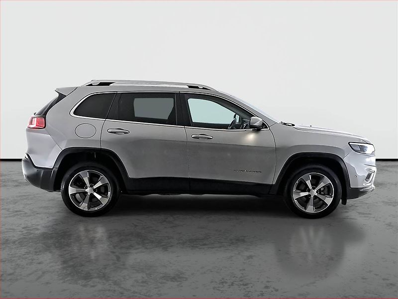 Jeep Cherokee (2019) 2.2 MultiJet, 4X4, Automat - fotka 6 z 17