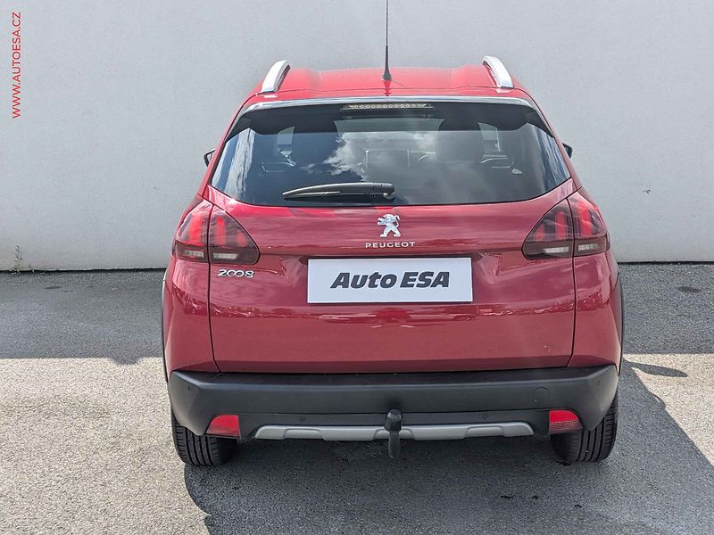 Peugeot 2008 (2018) 1.6 Blue HDi, 1.maj,ČR - fotka 5 z 14