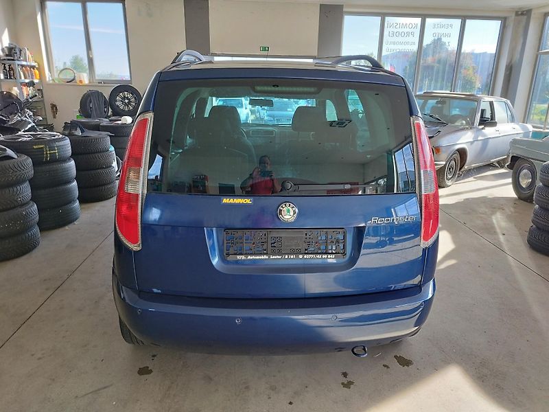 Škoda Roomster (2009) 1.4 63kW,KLIM.,TEMPOMAT - fotka 5 z 34
