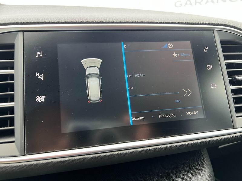Peugeot 308 (2019) SW 1.2PT 96kW! ČR+1.majitel! - fotka 32 z 35