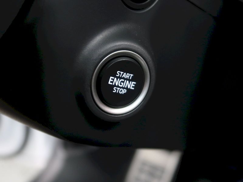 Škoda Octavia (2026) RS 2.0TSI 195KW DSG TAŽNÉ PANO - fotka 20 z 48