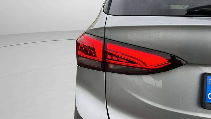 MG ZS HEV EXCLUSIVE 1.5L (145kW) SUV - fotka 45 z 49